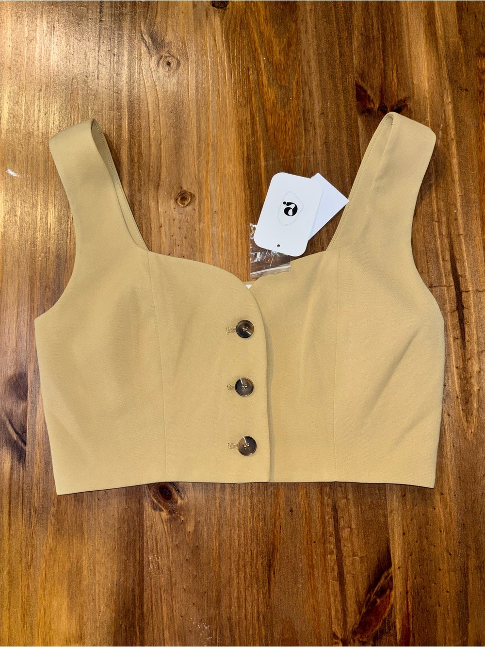 Elodie Tan Button-Front Crop Top